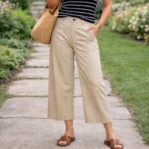 C22 NY Khakis Women’s Wide Leg Crop Pants Mid Rise Khaki 10